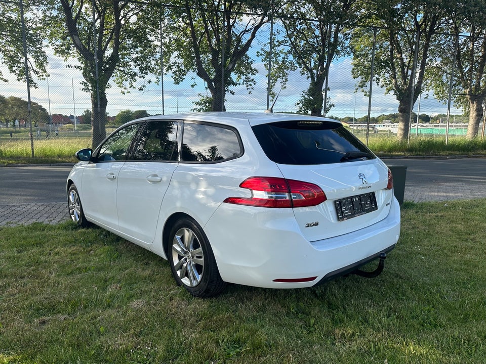 Peugeot 308 1,6 BlueHDi 120 Allure 5d