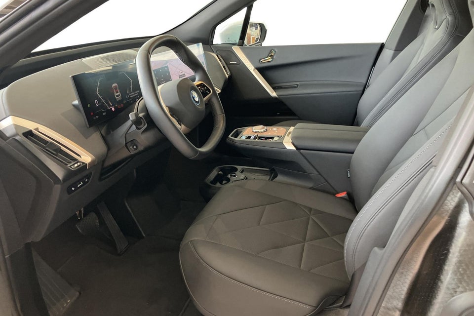 BMW iX xDrive40 Supercharged 5d