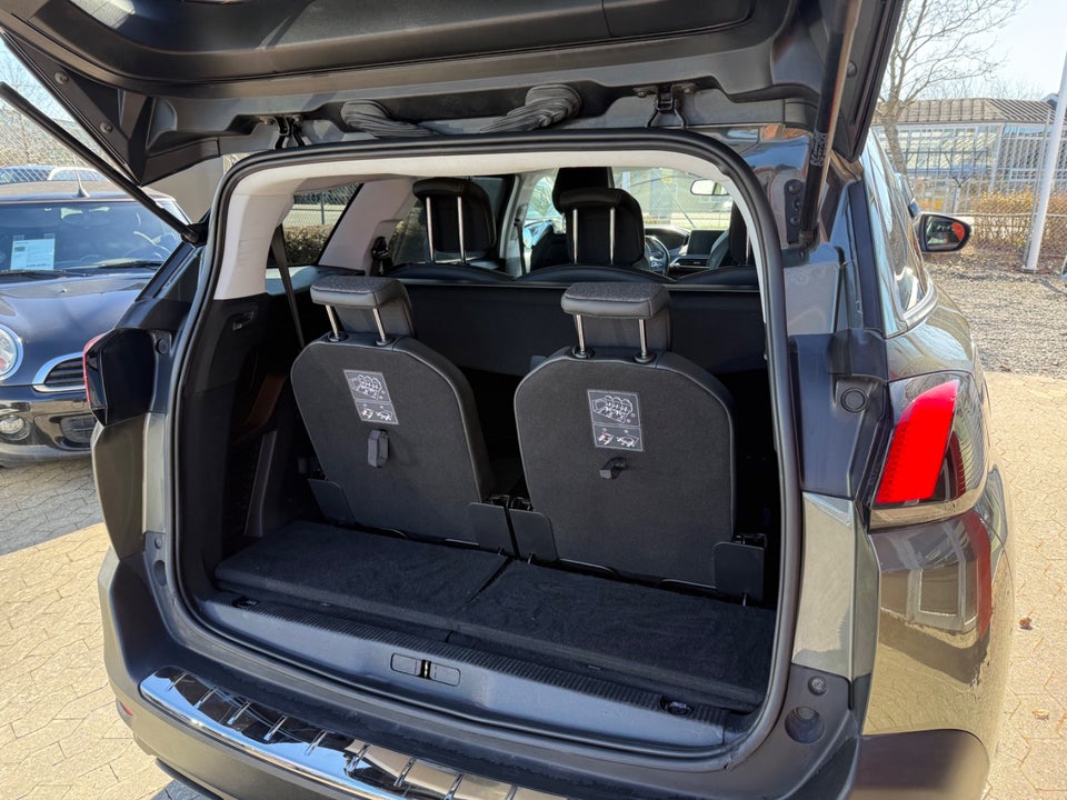 Peugeot 5008 1,5 BlueHDi 130 Allure EAT8 7prs 5d