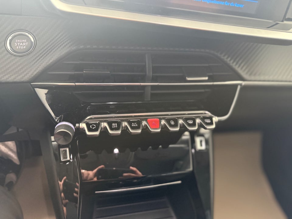 Peugeot 2008 1,2 PureTech 130 Allure EAT8 5d