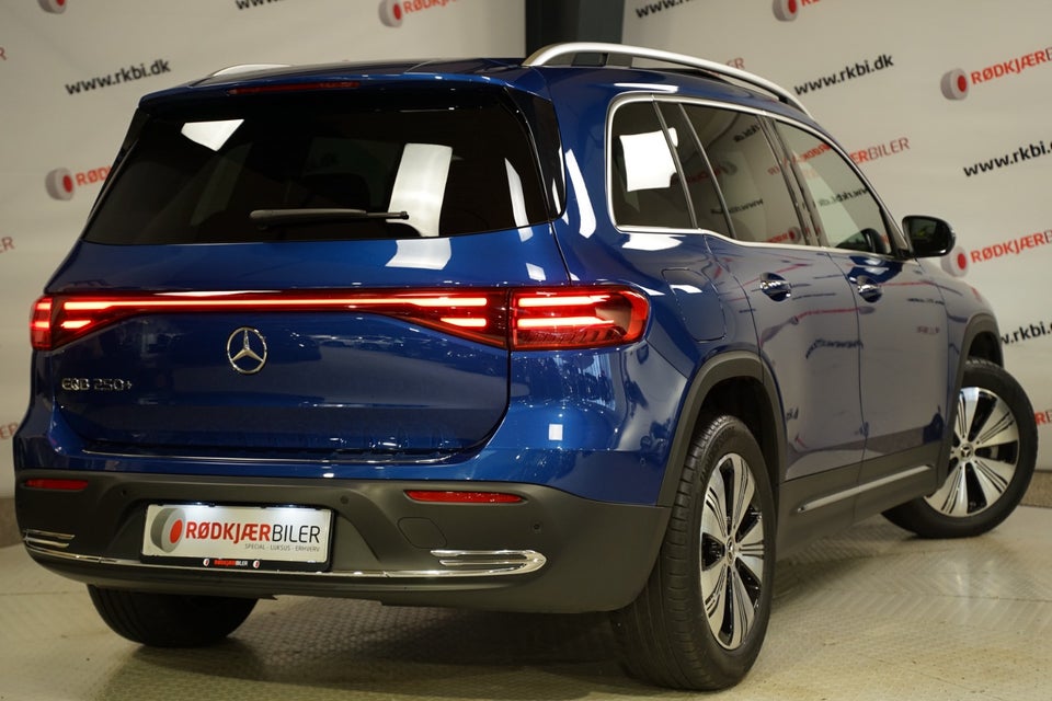 Mercedes EQB250+ Progressive Advance Plus 5d