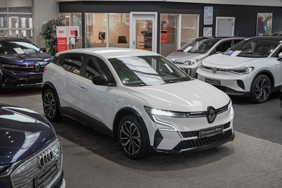 Renault Megane E-Tech 60 Equilibre 5d
