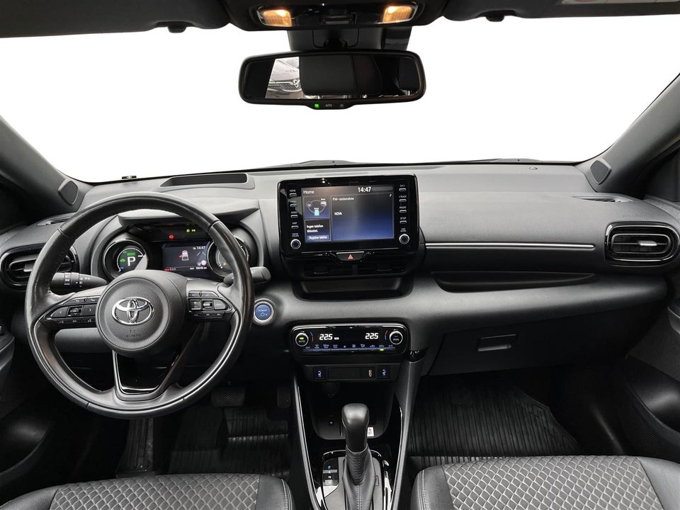 Toyota Yaris 1,5 Hybrid Style e-CVT 5d