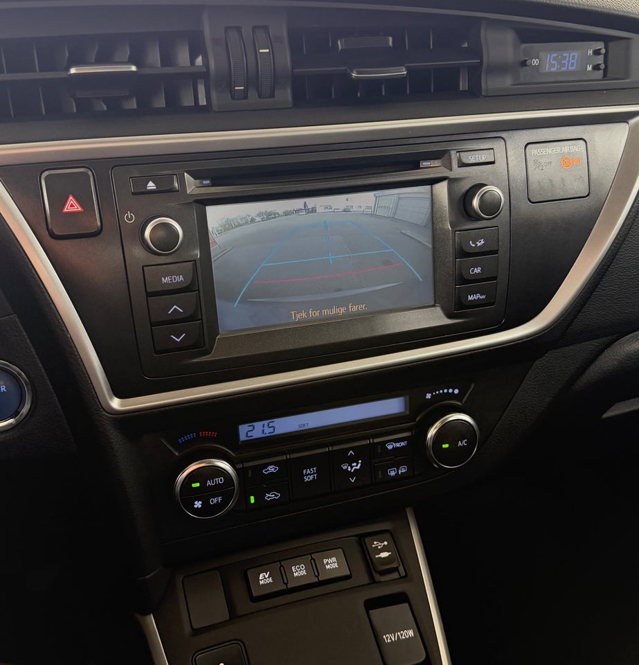 Toyota Auris 1,8 Hybrid H2 Comfort CVT 5d