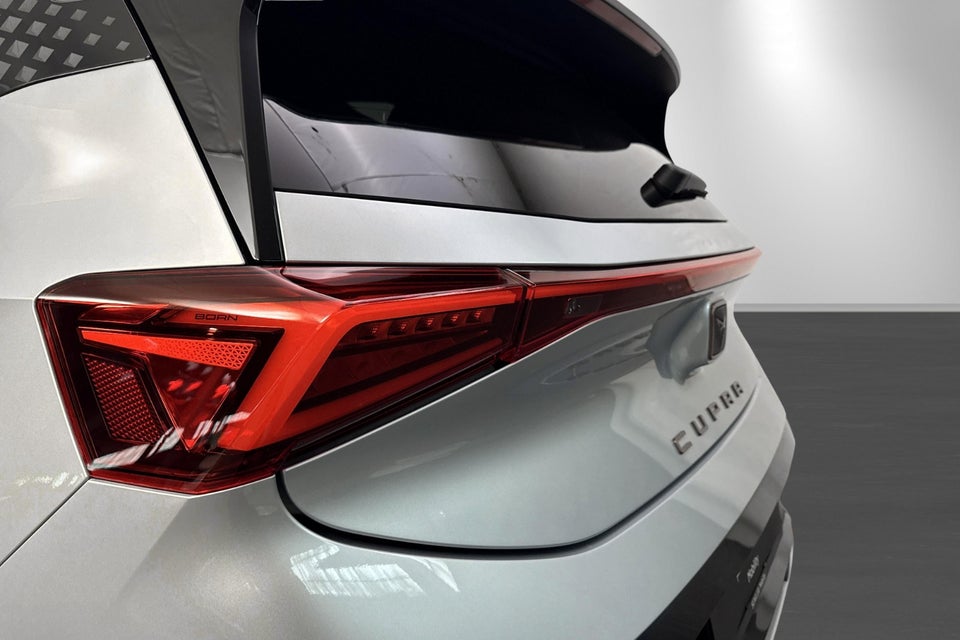 Cupra Born 58 e-Boost 5d
