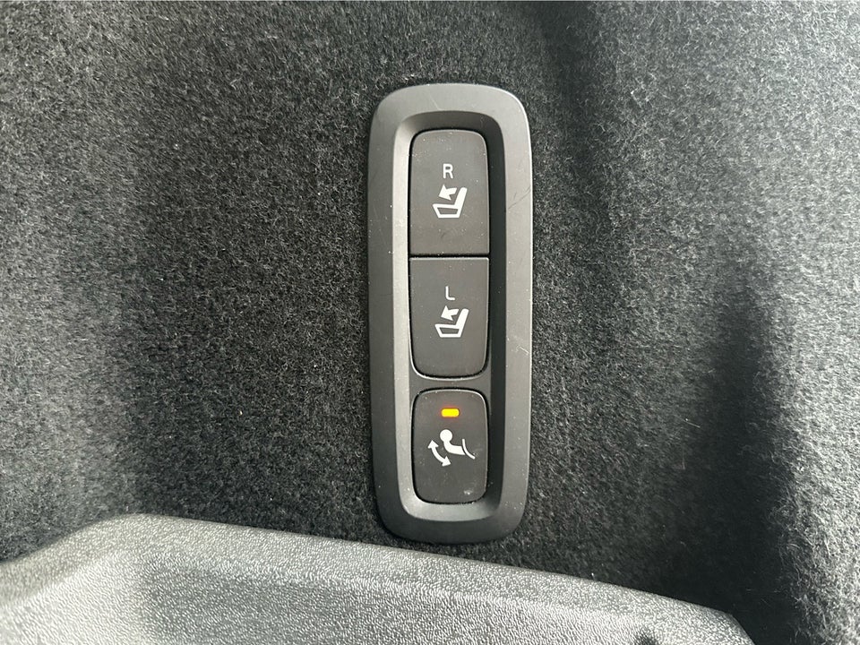 Volvo XC60 2,0 D4 200 Inscription aut. 5d