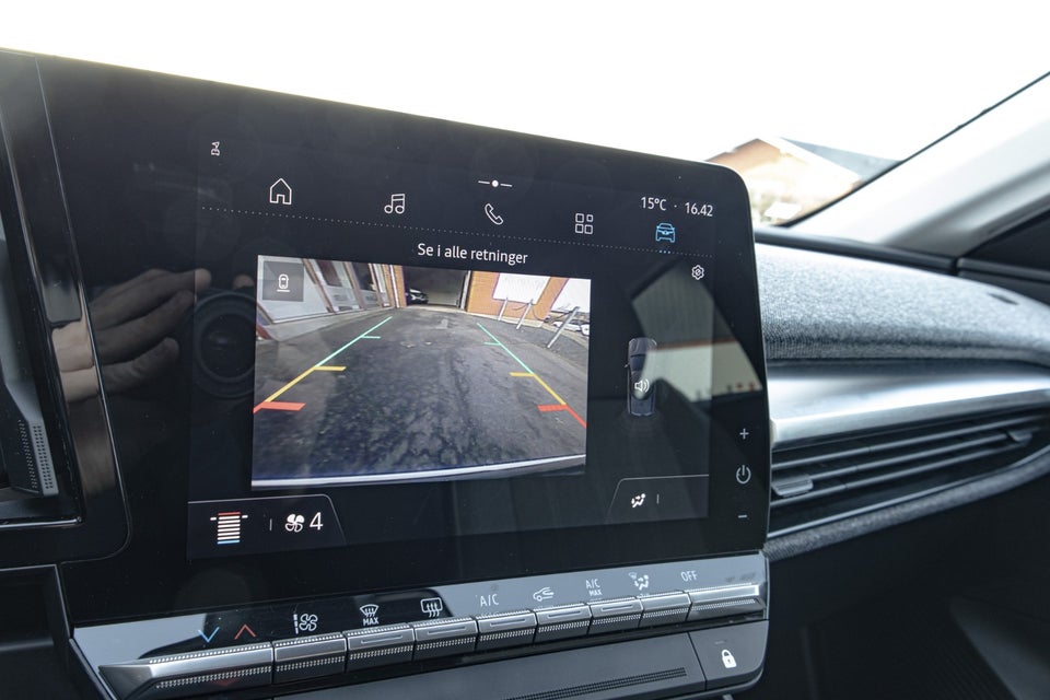 Renault Megane E-Tech 40 Equilibre 5d