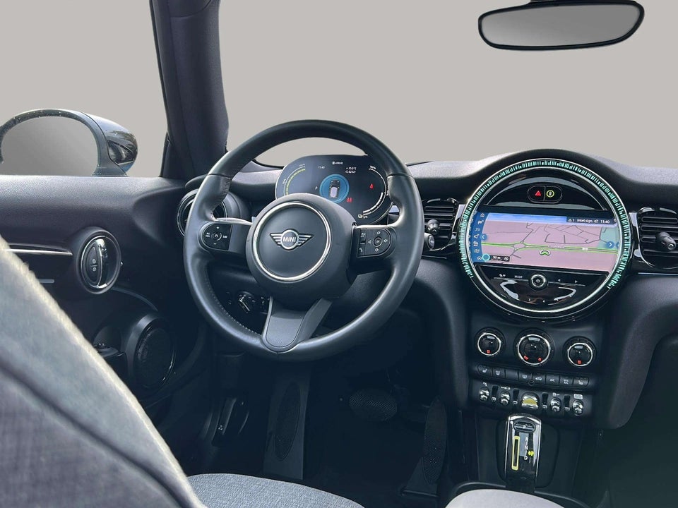 MINI Cooper SE Yours Trim 3d