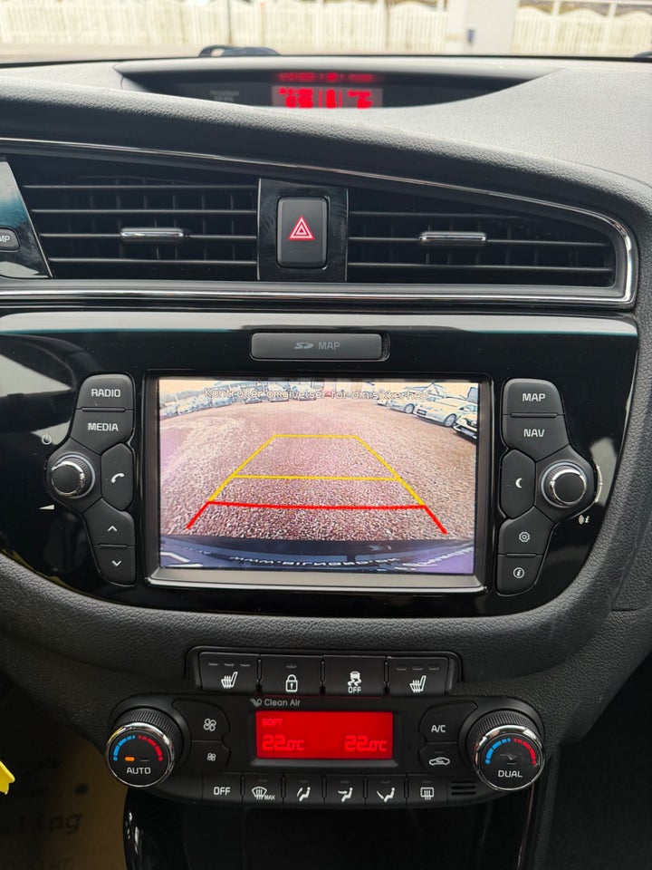 Kia Ceed 1,0 T-GDi Attraction SW 5d