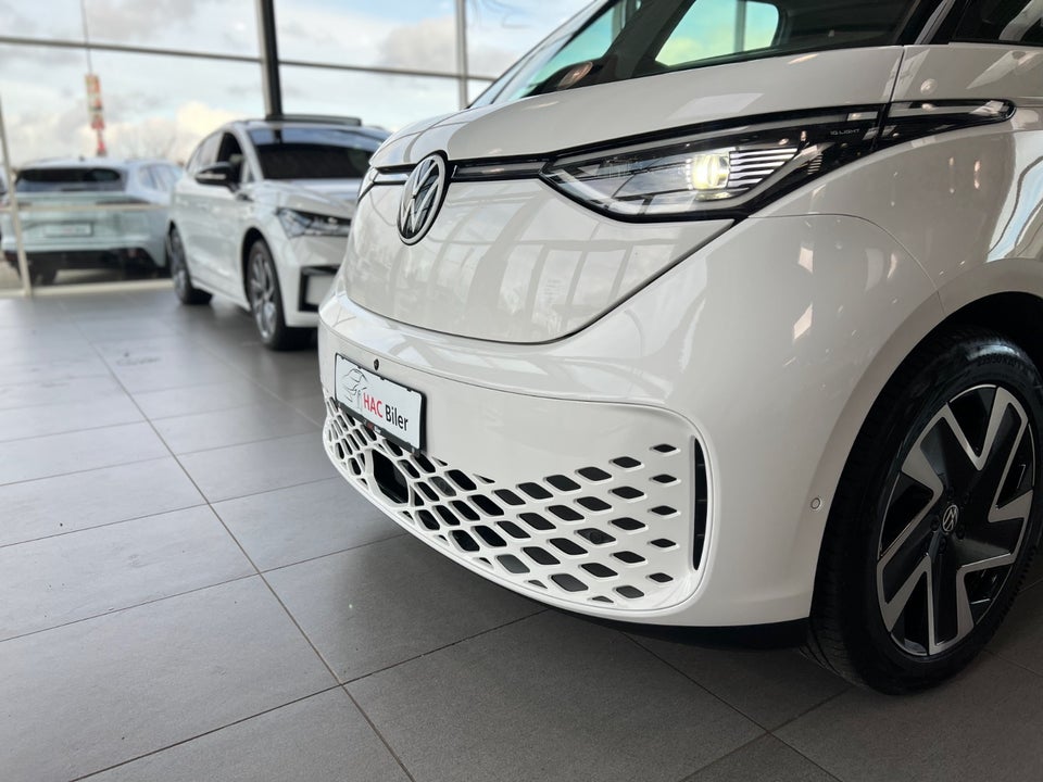 VW ID.Buzz 77 Pro SWB 5d