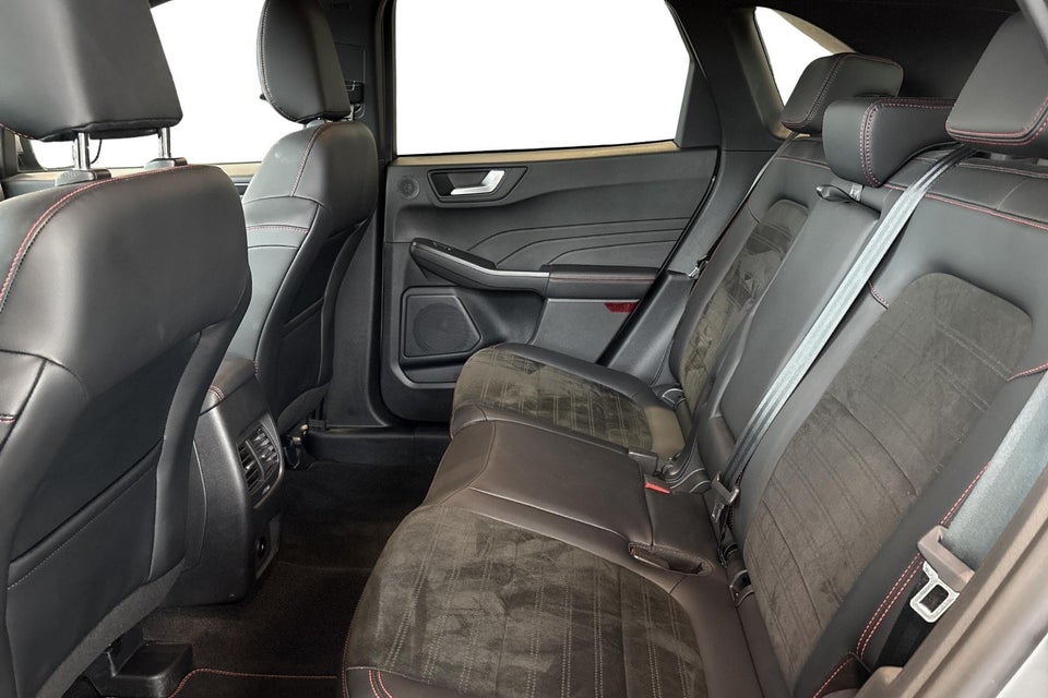 Ford Kuga 2,5 PHEV ST-Line CVT 5d