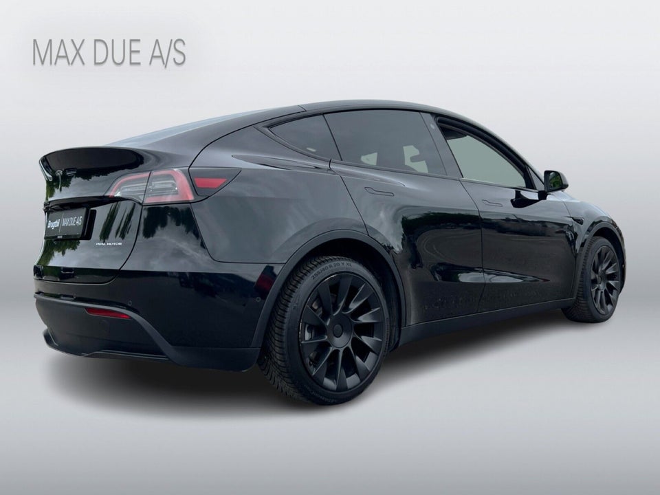 Tesla Model Y Long Range AWD 5d