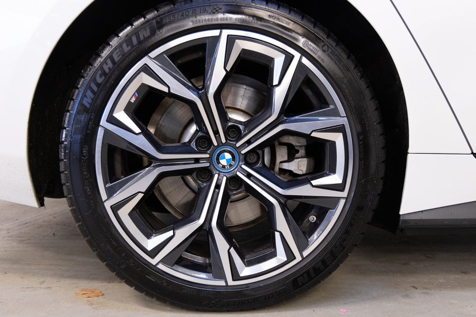 BMW i4 eDrive40 M-Sport 5d