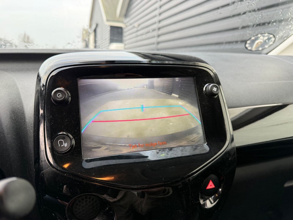 Toyota Aygo 1,0 VVT-i x-sky 5d