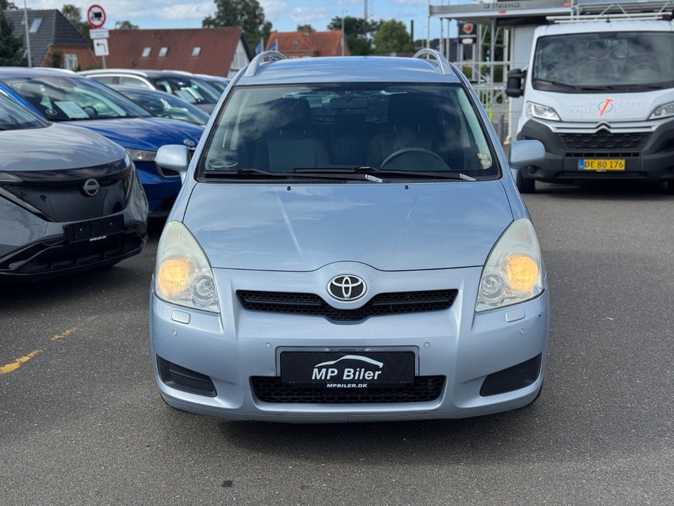 Toyota Corolla Verso 2,2 D-4D 136 Sol 7prs 5d