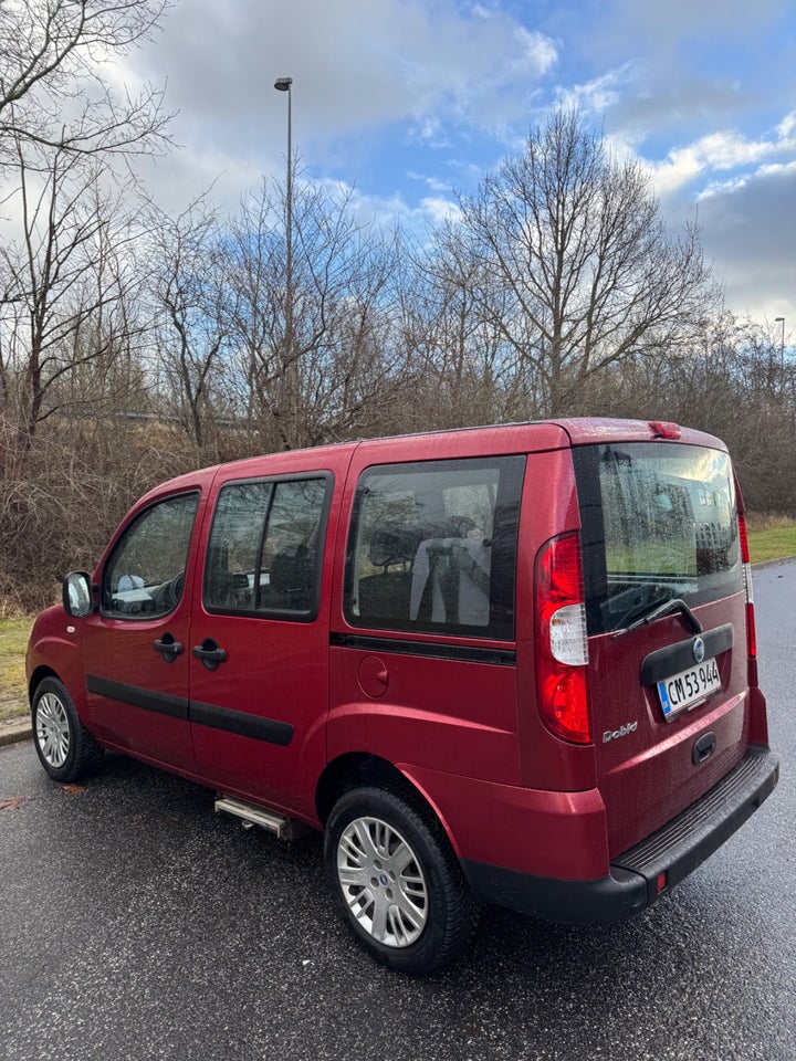 Fiat Doblò 1,4 Family 7prs 5d