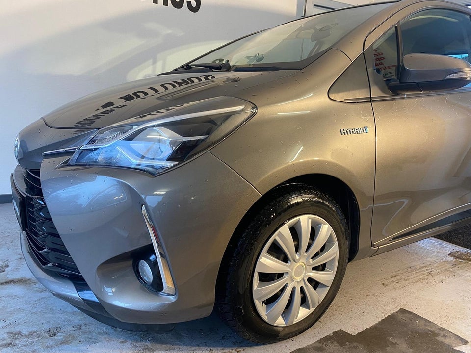 Toyota Yaris 1,5 Hybrid H2 Premium e-CVT 5d