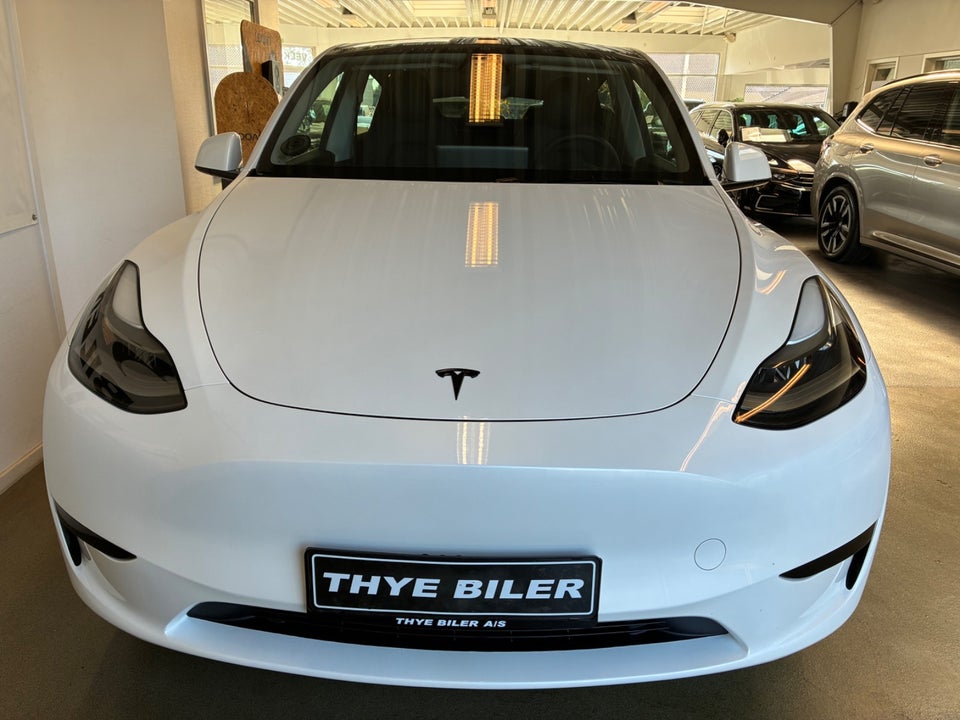 Tesla Model Y RWD 5d