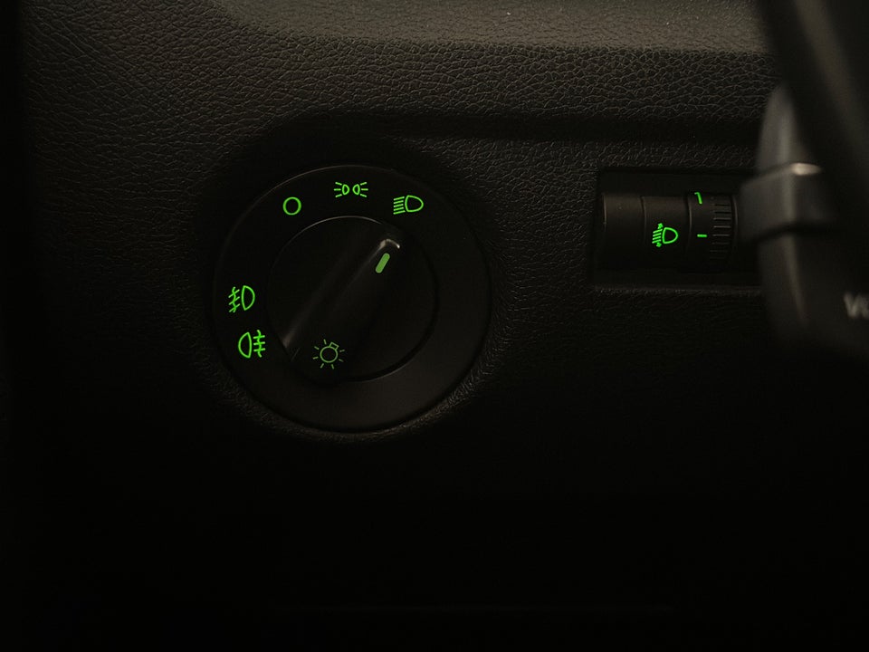 Skoda Fabia 1,4 16V Ambiente Combi 5d