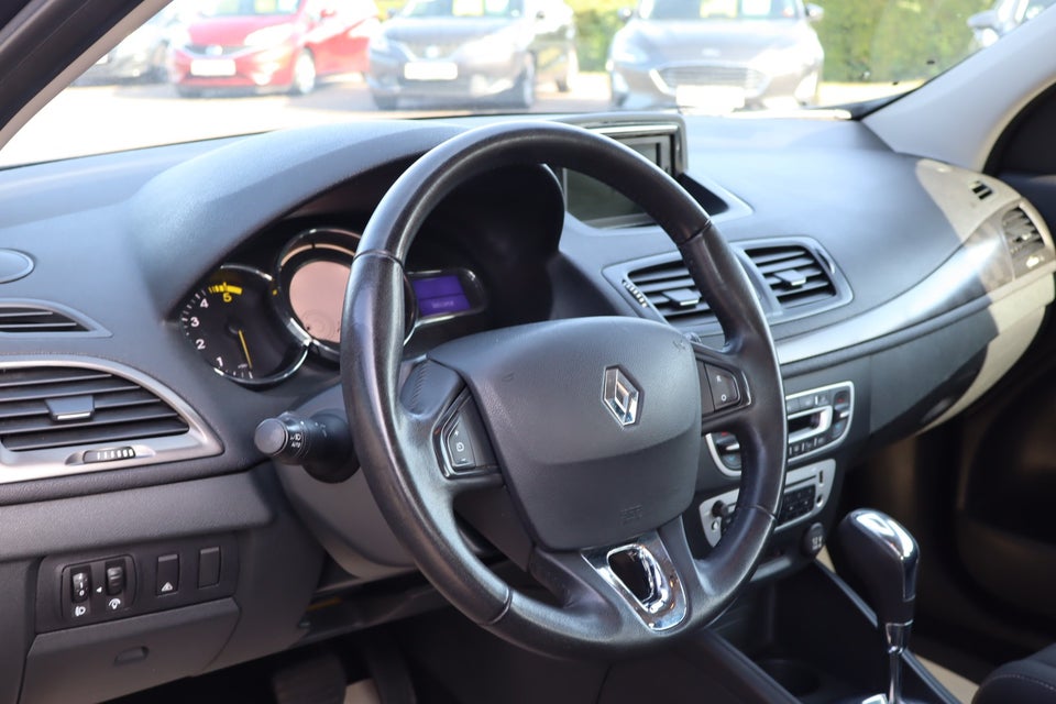 Renault Megane III 1,5 dCi 110 Expression Sport Tourer aut. 5d