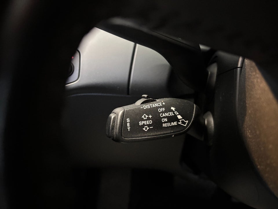 Audi A5 1,8 TFSi 177 S-line Cabriolet Multitr. 2d