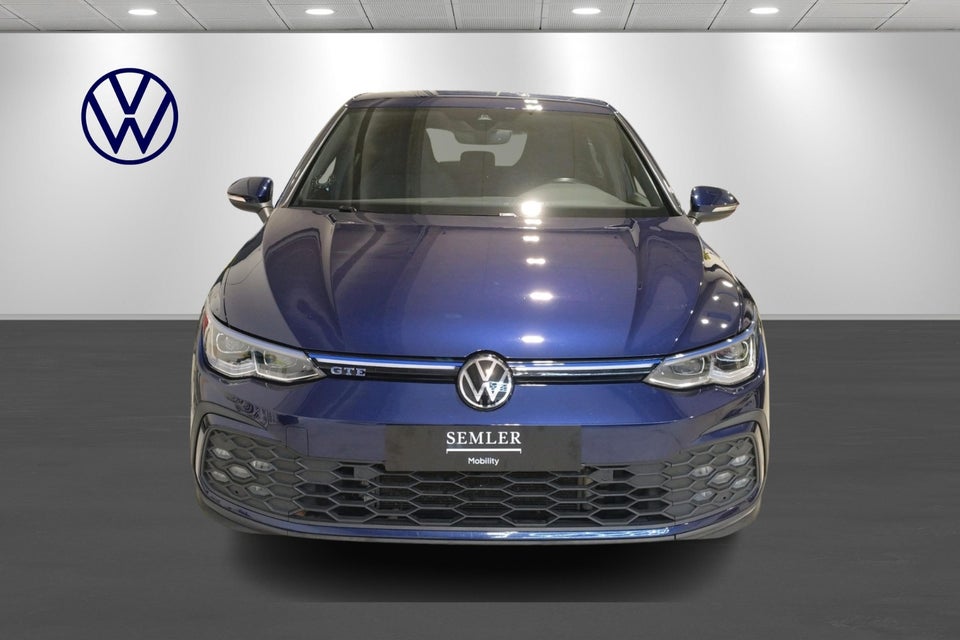 VW Golf VIII 1,4 GTE DSG 5d