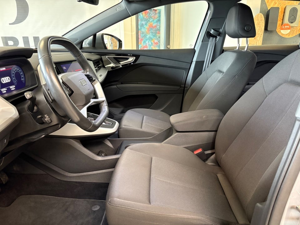 Audi Q4 e-tron 40  5d