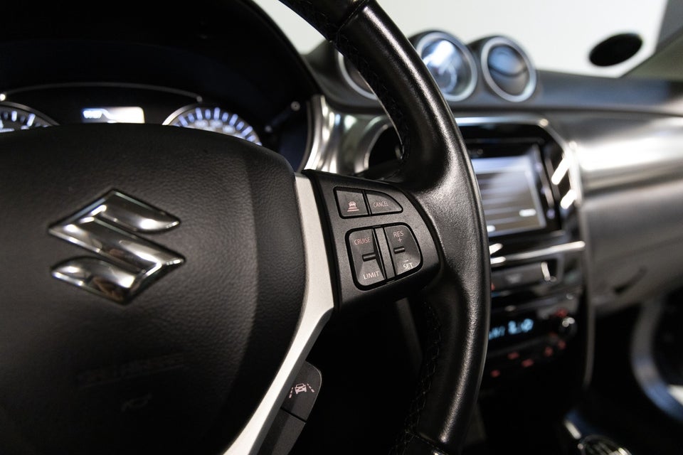 Suzuki Vitara 1,4 mHybrid Adventure 5d
