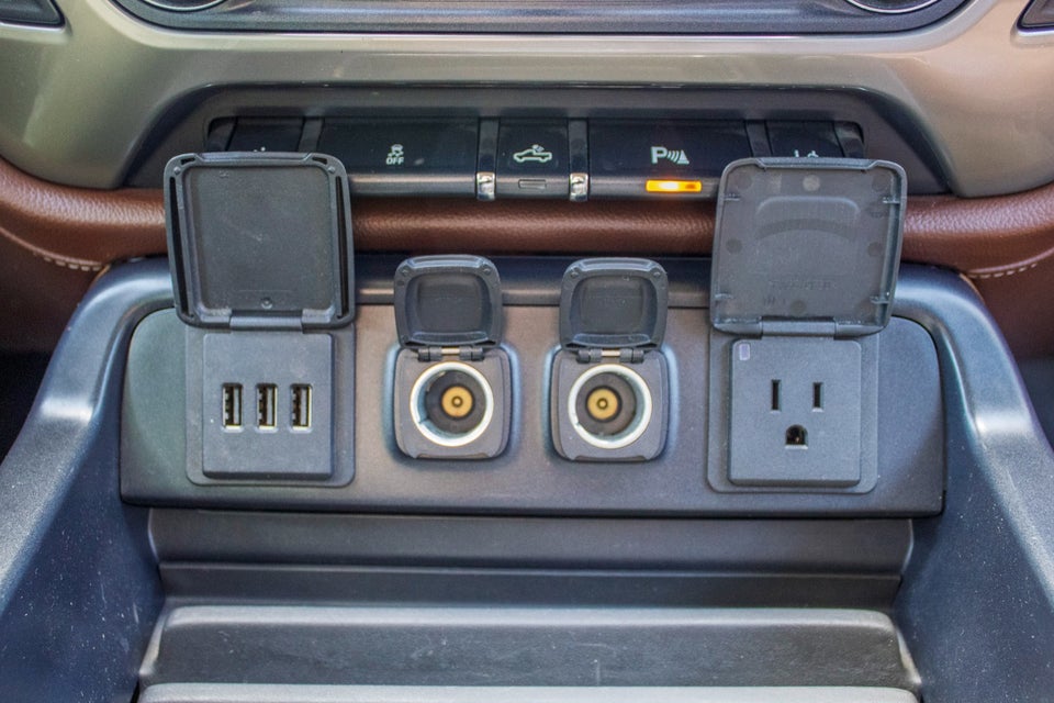 Chevrolet Silverado 1500 5,3 CrewCab High Country aut. 4x4 4d