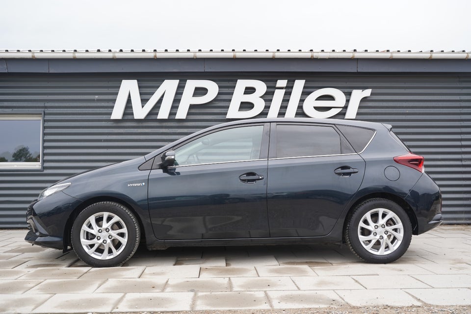 Toyota Auris 1,8 Hybrid H2 CVT 5d
