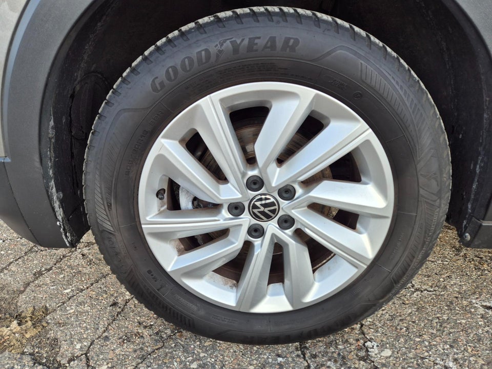 VW T-Cross 1,0 TSi 110 Life Team DSG 5d