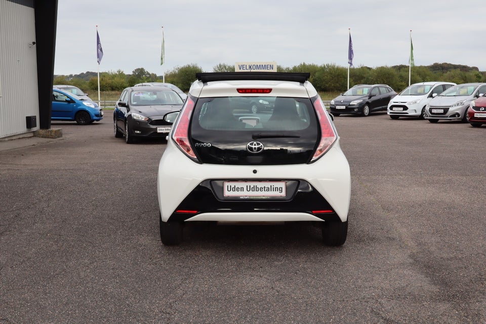 Toyota Aygo 1,0 VVT-i x-sky 5d