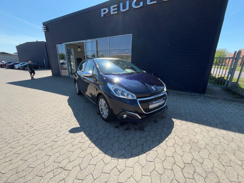 Peugeot 208 1,6 BlueHDi 100 Edition+ 5d