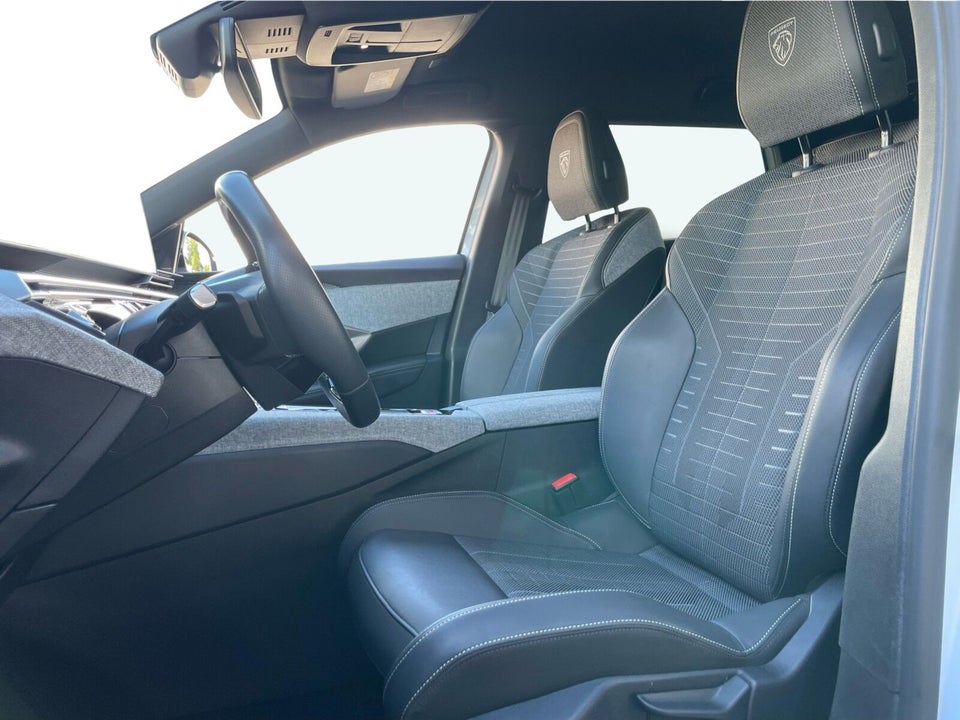 Peugeot e-5008 77 GT Pack 7prs 5d