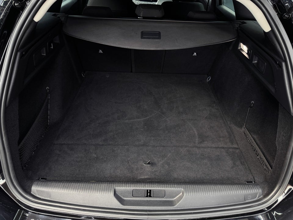 Peugeot e-308 54 Style SW 5d