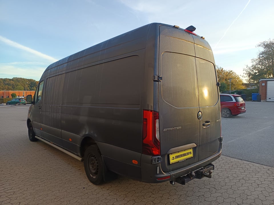Mercedes Sprinter 319 2,0 CDi A3 Kassevogn aut. RWD