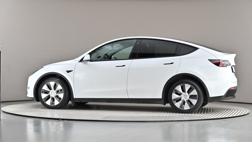 Tesla Model Y Long Range AWD 5d