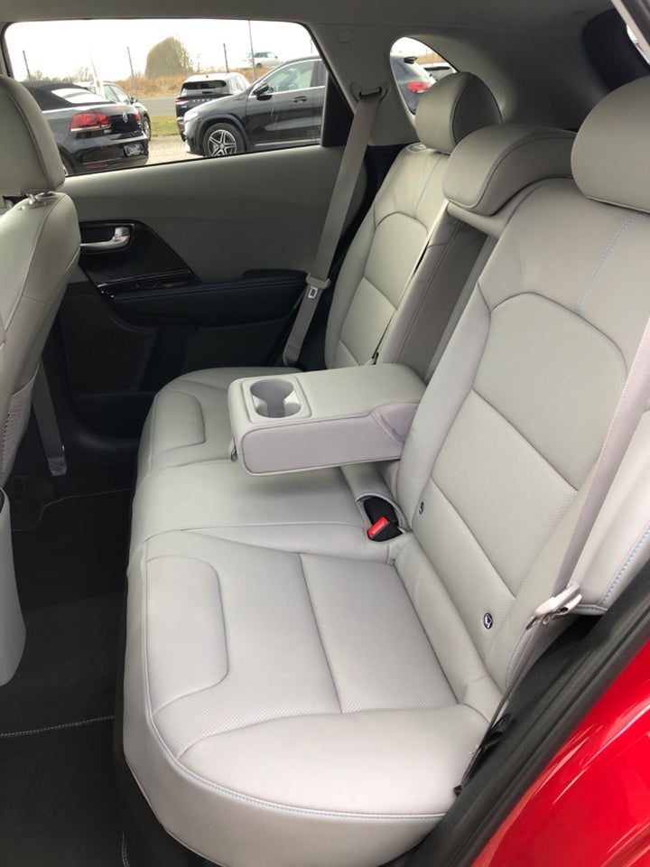 Kia Niro 1,6 PHEV Premium DCT 5d