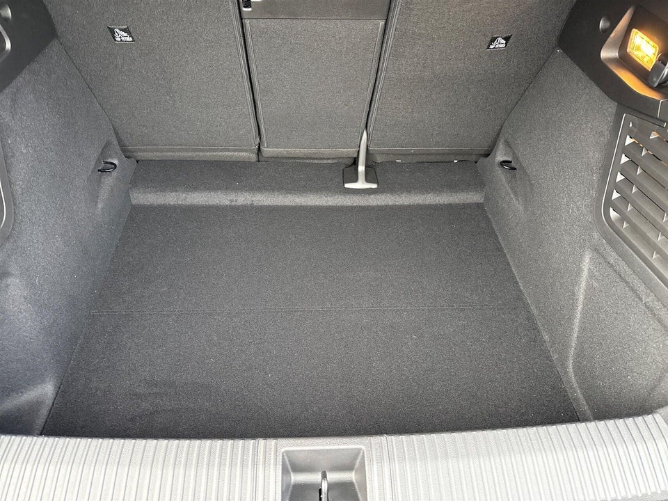 Renault Scenic E-Tech 87 Iconic 5d