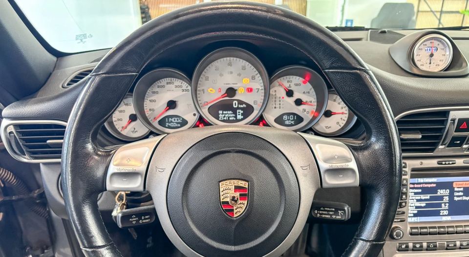 Porsche 911 Carrera S 3,8 Cabriolet Tiptr. 2d