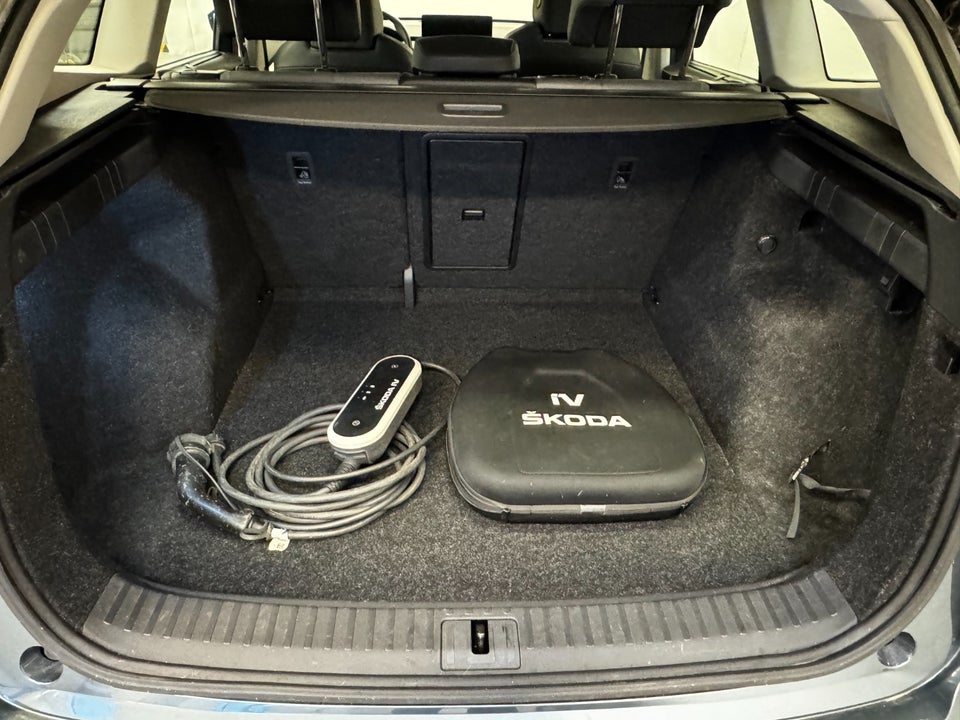 Skoda Enyaq 50 iV 5d