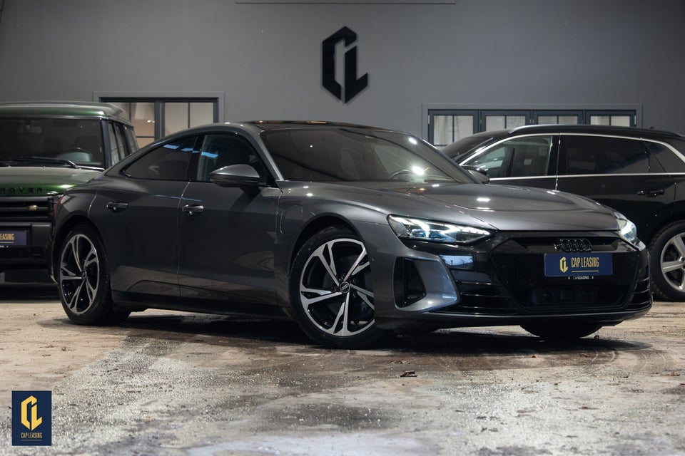 Audi e-tron GT quattro 4d
