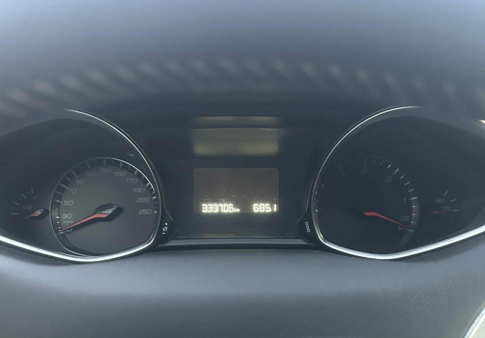 Peugeot 308 1,6 BlueHDi 120 Active SW 5d