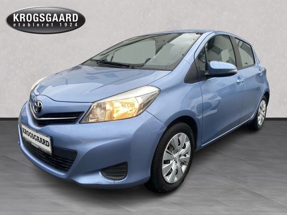 Toyota Yaris 1,3 VVT-i T2 5d