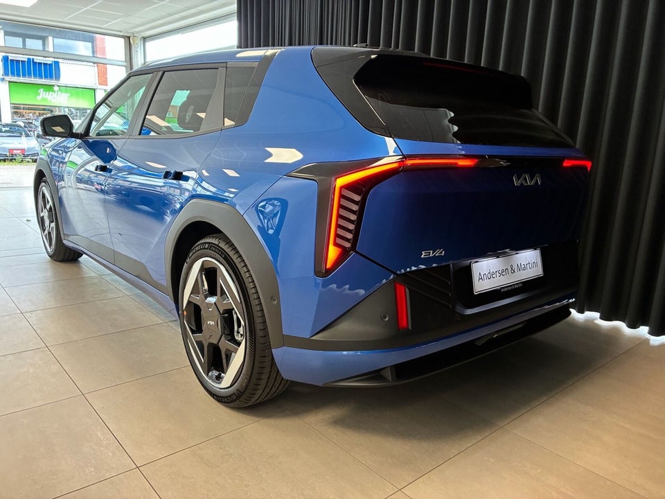 Kia EV4 81 Long Range Upgrade 5d