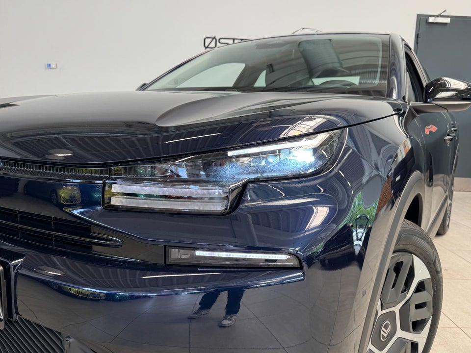 Citroën ë-C4 X 54 Plus 4d