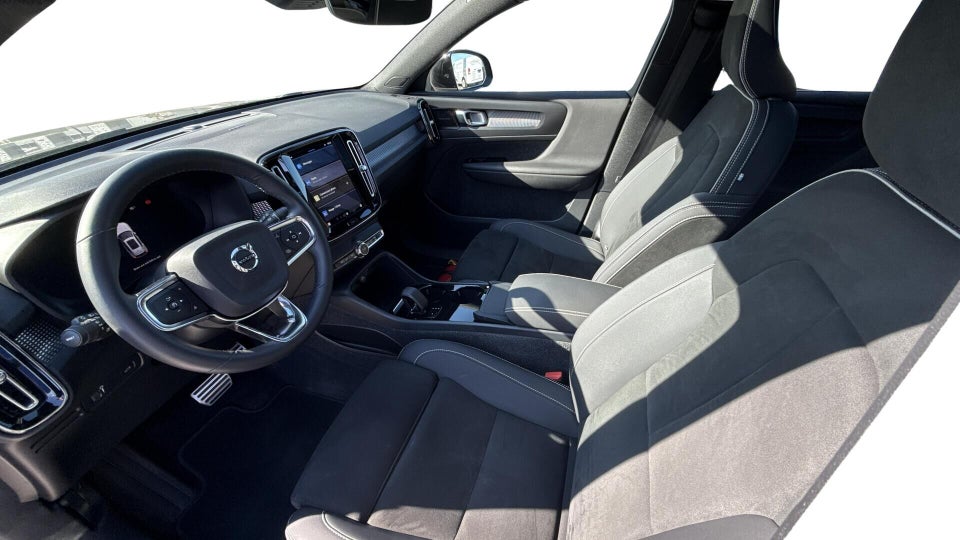 Volvo XC40 P8 ReCharge Twin Pro 5d