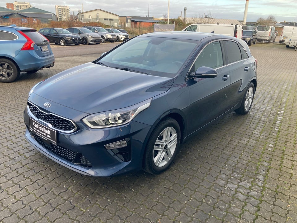 Kia Ceed 1,4 T-GDi Intro Edition DCT 5d