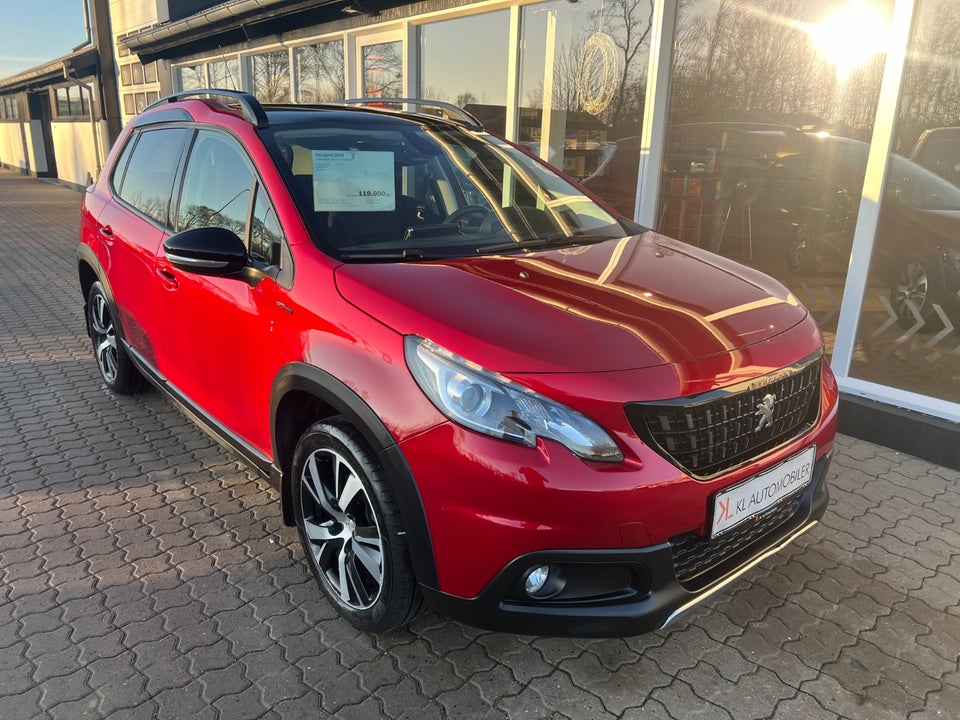 Peugeot 2008 1,6 BlueHDi 120 GT Line Sky 5d