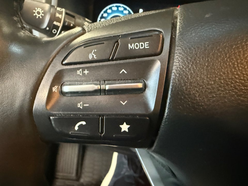 Hyundai Kona 64 EV Essential 5d